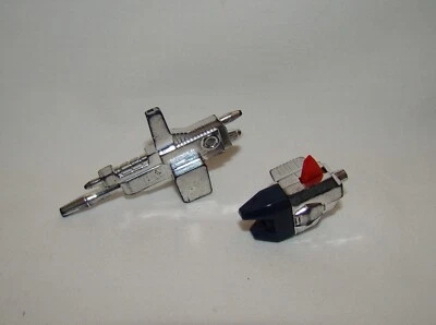 DIACLONE ~ HONDA CITY-R ~ LANZADOR DE MISILES ~ PISTOLA ROJA PATINES TRANSFORMADORES TAKARA Foto 1 de 3