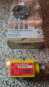 BANNER ENGINEERING SMA912LVQD VALU-BEAM RETROREFLECTIVE PHOTOELECTRIC SENSOR - Picture 1 of 7