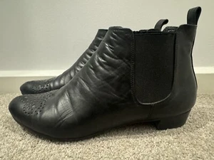 Ladies Black Leather Ankle Boot, Size 38. Made In Italy (Lucchesi) - Picture 1 of 8