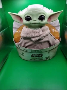 Disney Star Wars: The Mandalorian Yoda The Child 11 inch Action Figure- GWD85 - Picture 1 of 9