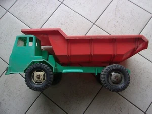 jouet ancien grand camion benne Krupp en plastique vintage - Foto 1 di 7