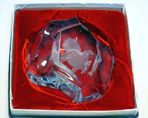 Pisapapeles Val St Lambert “Crystal Iceberg” Flying Eagle, en caja de presentación. - Imagen 1 de 4