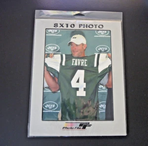 Brett Favre New York Jets Press Conference 8X10 PhotoFile Photo Sealed - Picture 1 of 6