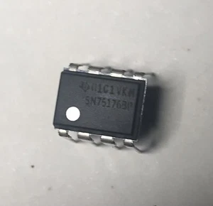 Transceptor bus diferencial Texas Instruments SN75176B 8 pines DIP - Imagen 1 de 1