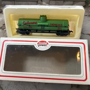 Model Power Celanese Chemicals Tanker Train HO Scale 40’ Green 8035 In package - Picture 1 of 5
