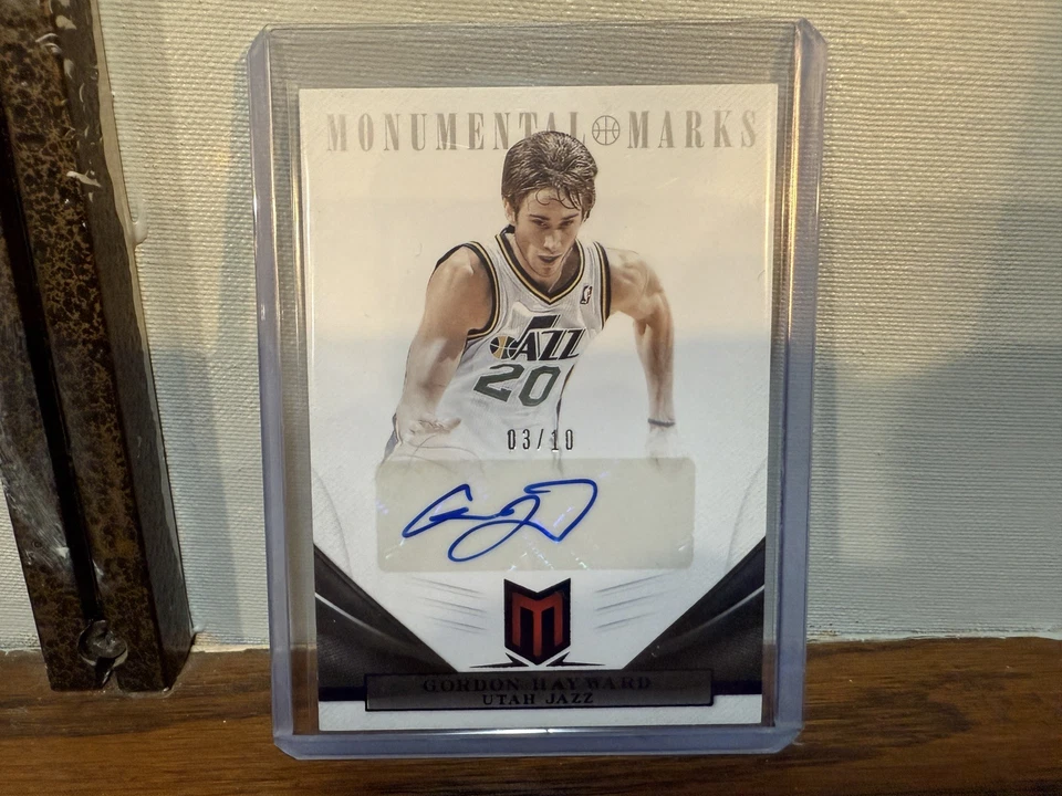 2012-13 Panini Momentum Monumental Marks синий 3/10 Гордон Хейворд #75 с автографом  - Изображение 1 из 1