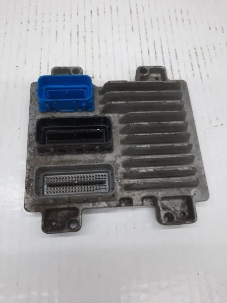2011 Chevrolet Silverado 3500 6.0L Engine Control Module PN-12640466 OEM - Image 1 of 4