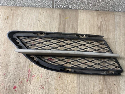PARAGOLPES DELANTERO DERECHO PASAJERO BMW 328I 325I 335I E90 OEM 7-11 PARRILLA INFERIOR Foto 1 de 4