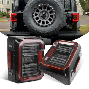 Rear Brake LED Tail Lights Stop Turn Signal Lamp for Jeep Wrangler JK JKU 07-18 - Foto 1 di 14