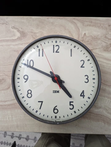 IBM Office Wall Mount Clock Made In Canada *Un-Tested*  Model # 95929 Cover