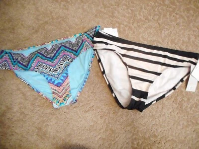 NWT Lot of 2 Liz Claiborne Bikini Bottoms $46 Each Size 8 - Image 1 of 2