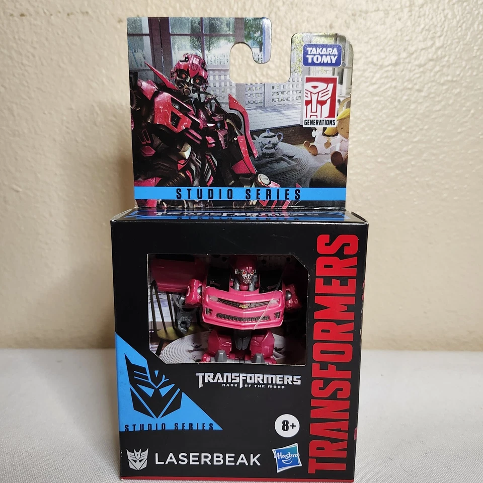 Hasbro Transformers Dark of the Moon Studio Series Laserbeak Figure