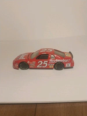 Ken Schrader's # 25 Chevrolet Monte carlo  - Image 1 of 4