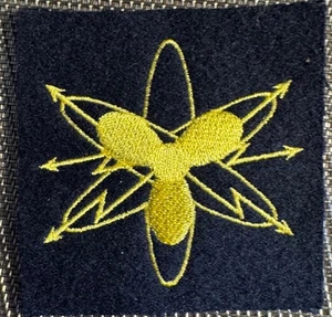 ECUSSON PATCH ELECTROMECANICIEN DE PROPULSION SOUS MARINS (ÉCU 90) - Picture 1 of 2