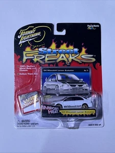 JOHNNY LIGHTNING STREET FREAKS WHITE LIGHTNING - 04 MITSUBISHI LANCER EVOLUTION - Picture 1 of 3