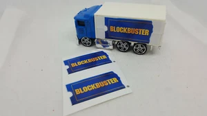 Blockbuster Video - 2er Set Aufkleber - passend für Hot Wheels Hiway Hauler Trailer - Custom - Bild 1 von 3