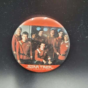 Star Trek: The Wrath of Khan Pin Button 1982 Captain Kirk Spok Crew - Picture 1 of 2