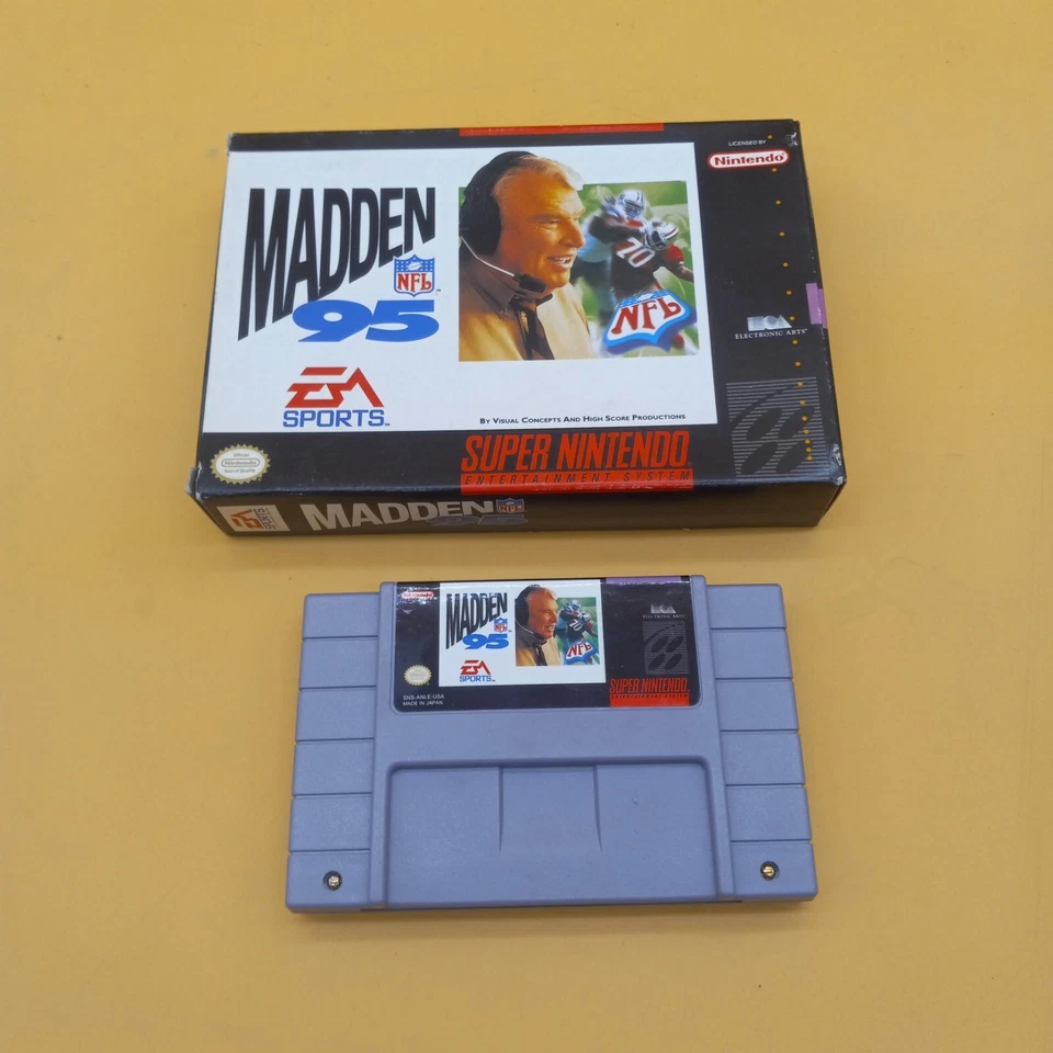 Оригинальная футбольная видеоигра Super Nintendo SNES 1995 John Madden NFL 95 с коробкой+ - Изображение 1 из 4