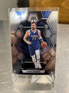 2022-23 Mosaic Basketball Luka Doncic #1 Mosaic Silver Prizm Mavericks 