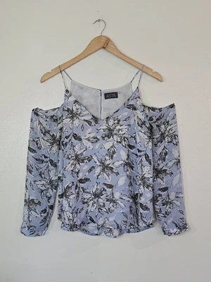 ASTR the Label Cold Shoulder Floral Top Womens Size Small Blue Blouse Revolve  - Image 1 of 4