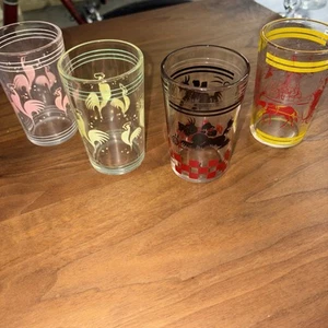 3 Vintage Hazel Atlas Pink Rooster Scotty Dog & Horse Drawn Carriag Juice Glass - Picture 1 of 4