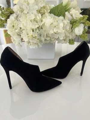 Bombas Zara pretas de camurça tamanho 5 - Imagem 1 de 4