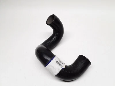 Radiator Coolant Hose Lower for Caravan,Grand Caravan,Grand Voyager,Town&Country - Image 1 of 3
