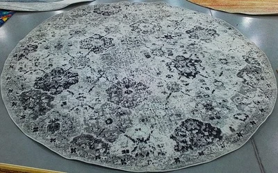 Alfombra PLATA/GRIS 8'-0" x 8'-0" defecto, precio reducido 1172791518 MAD611G-8R Foto 1 de 4