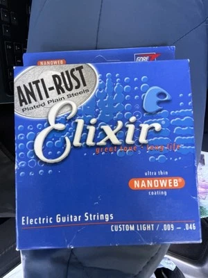 Elixir Strings 19002 Optiweb Electric Guitar Strings -.009-.042 Super Light - Image 1 of 2