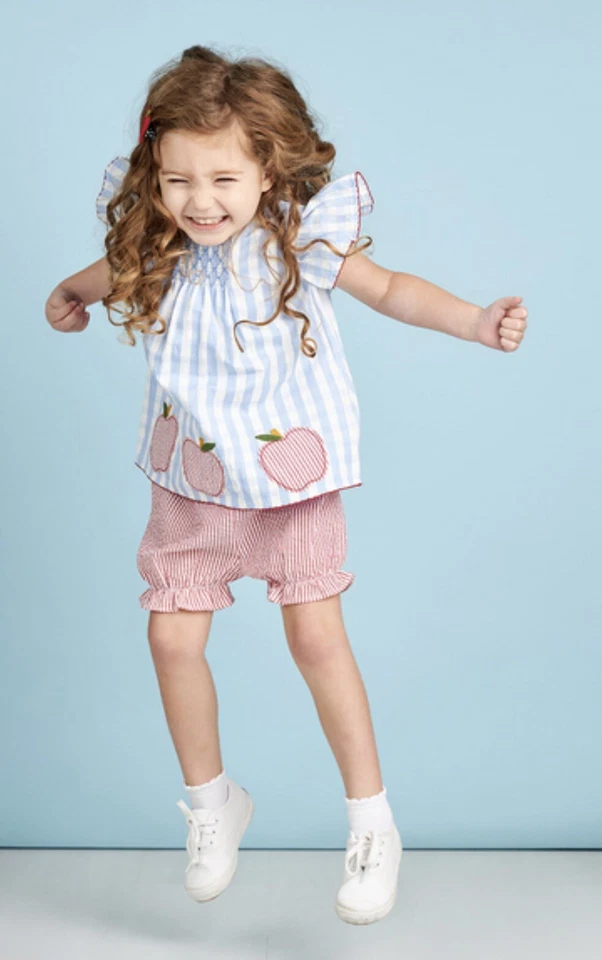 Conjunto de Top y Pantalones Cortos Mud Pie Bordados Azul Cuadros Escuela Manzana Talla 4-5 Foto 1 de 4