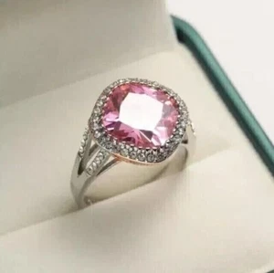 Anillo de plata 925 con halo de zafiro rosa simulado corte cojín enchapado en oro blanco de 14 k - Imagen 1 de 4