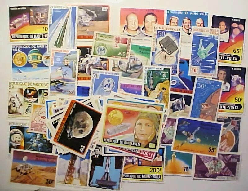 HAUTE VOLTA SPACE MOON 56 DIFF COMO NUEVO NH, PRECIO NETO LOLLINI 55 EUROS (=$70,00) Foto 1 de 1