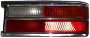 Piloto trasero derecho bmw 2000 nueva clase NKL 224702-1.1R luz trasera - Imagen 1 de 1