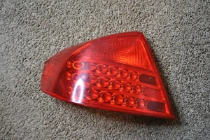 2003-2004 Infiniti G35 Sedan Tail light Assembly LED Left side used Genuine OEM - Imagen 1 de 9