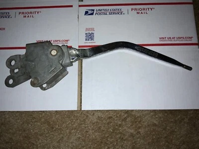 587921 Hurst Competition Plus 2083 Shifter 2687 Handle Chevy Buick Olds Pontiac - Image 1 of 4