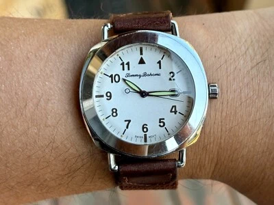 Tommy Bahama TB1004 Mens Steel Swiss Quartz Watch,Nylon Strap,Runs - Image 1 of 4