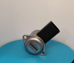 Servotronic Torque Converter 8E1998317A AUDI , VW , PORSCHE - Picture 1 of 7