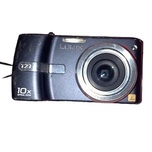 Panasonic LUMIX DMC-TZ1 5.0MP Digital Camera Only - Picture 1 of 11