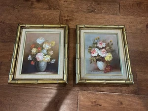 Two Vintage Oil Painting Flowers in Vase Framed 12x14 Signed Robert Cox, MHudson - Picture 1 of 12