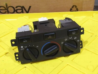Toyota Solara 1999-2003 OEM interruptor de control de clima con conectores 99 00 01 02 03 Foto 1 de 4