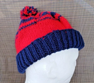 GORRA STOCK -- TEJIDA A MANO -- AZUL Y AZUL MARINO - Imagen 1 de 7