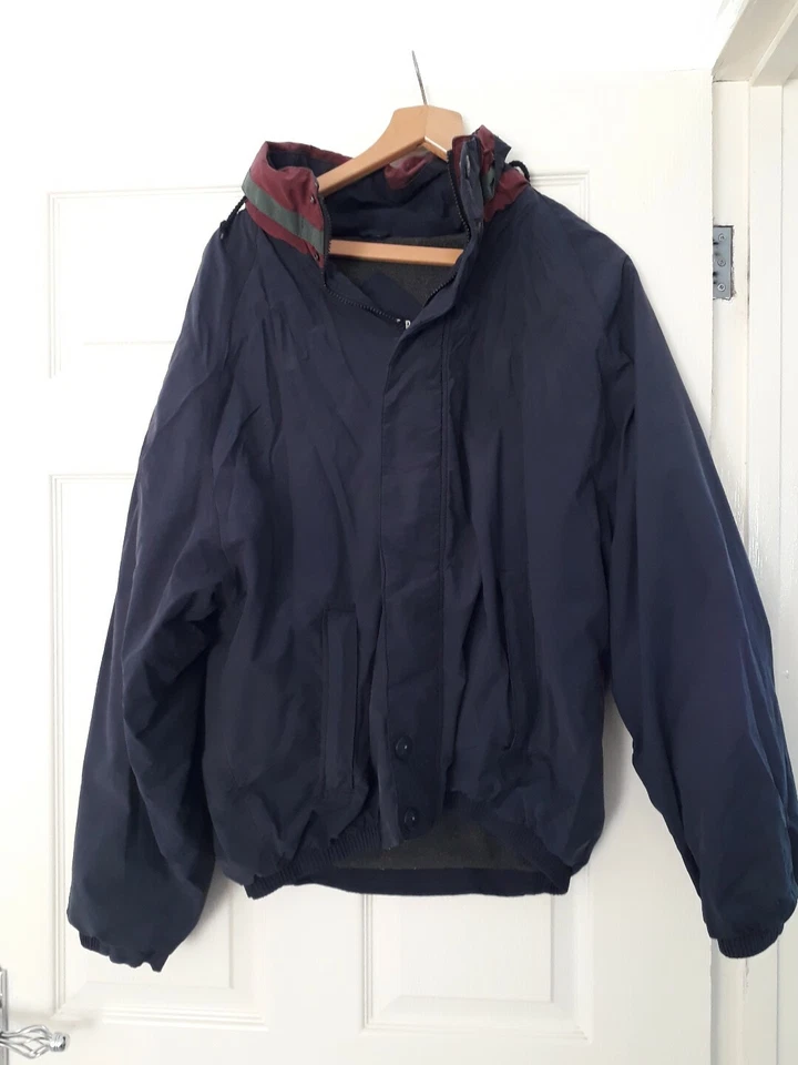 TRADER BAY MENS JACKET ARMPIT TO ARMPIT 25" LABEL SAYS LT - Image 1 of 1