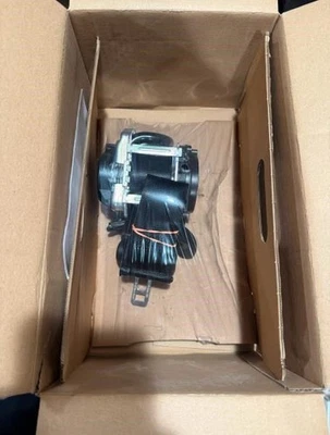 2017-2024 LAND ROVER RANGE ROVER VELAR FRONT RIGHT SEAT BELT LR150026 - Imagem 1 de 3