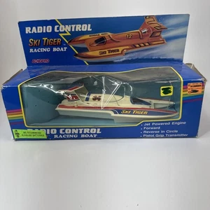 Echopro Ski Tiger Racing Boat RC 49 MHz, No Remote - Picture 1 of 8