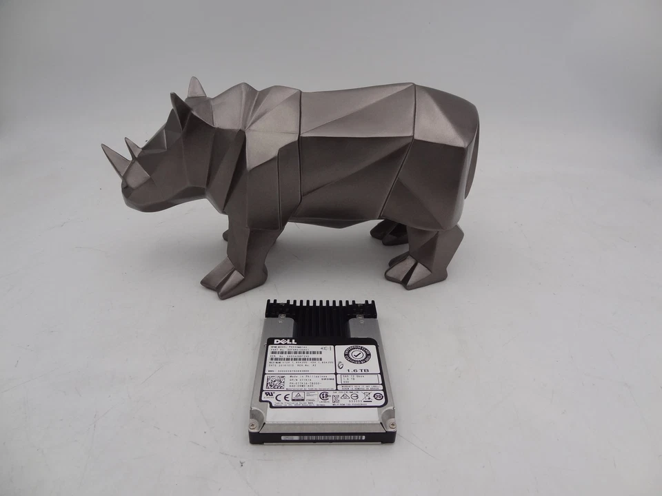 Dell 77K16 1.6TB SAS 2.5in 12Gb/s 512n MU SSD - Image 1 of 1