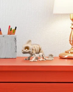 3d printed skeleton Chameleon - Bild 1 von 8