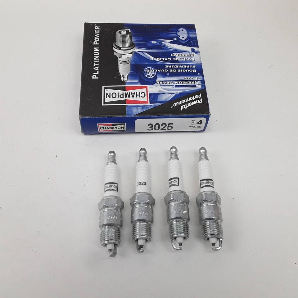 Bujía eléctrica Champion 3025 Platinum para Chevrolet GMC Pontiac 1970-1979 Foto 1 de 3