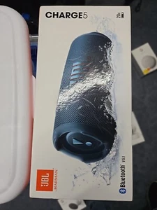 JBL Charge 5 - Portable Bluetooth Speaker with IP67 Waterproof - Picture 1 of 1