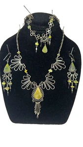 Peruvian Green Serpentine Semi-Precious Stone Necklace Set Alpaca 4 pc. #11 - Picture 1 of 2
