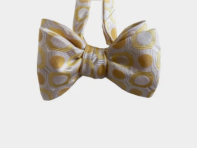 Мужской шелковый галстук-бабочка — лимонный желтый галстук-бабочка ручной работы, самостоятельный галстук - Изображение 1 из 4